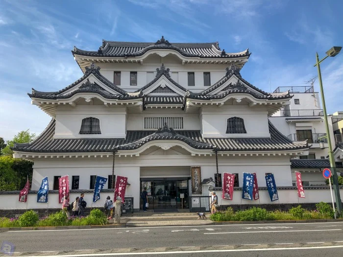 むしろ小田原城よりでかいってことはない…?