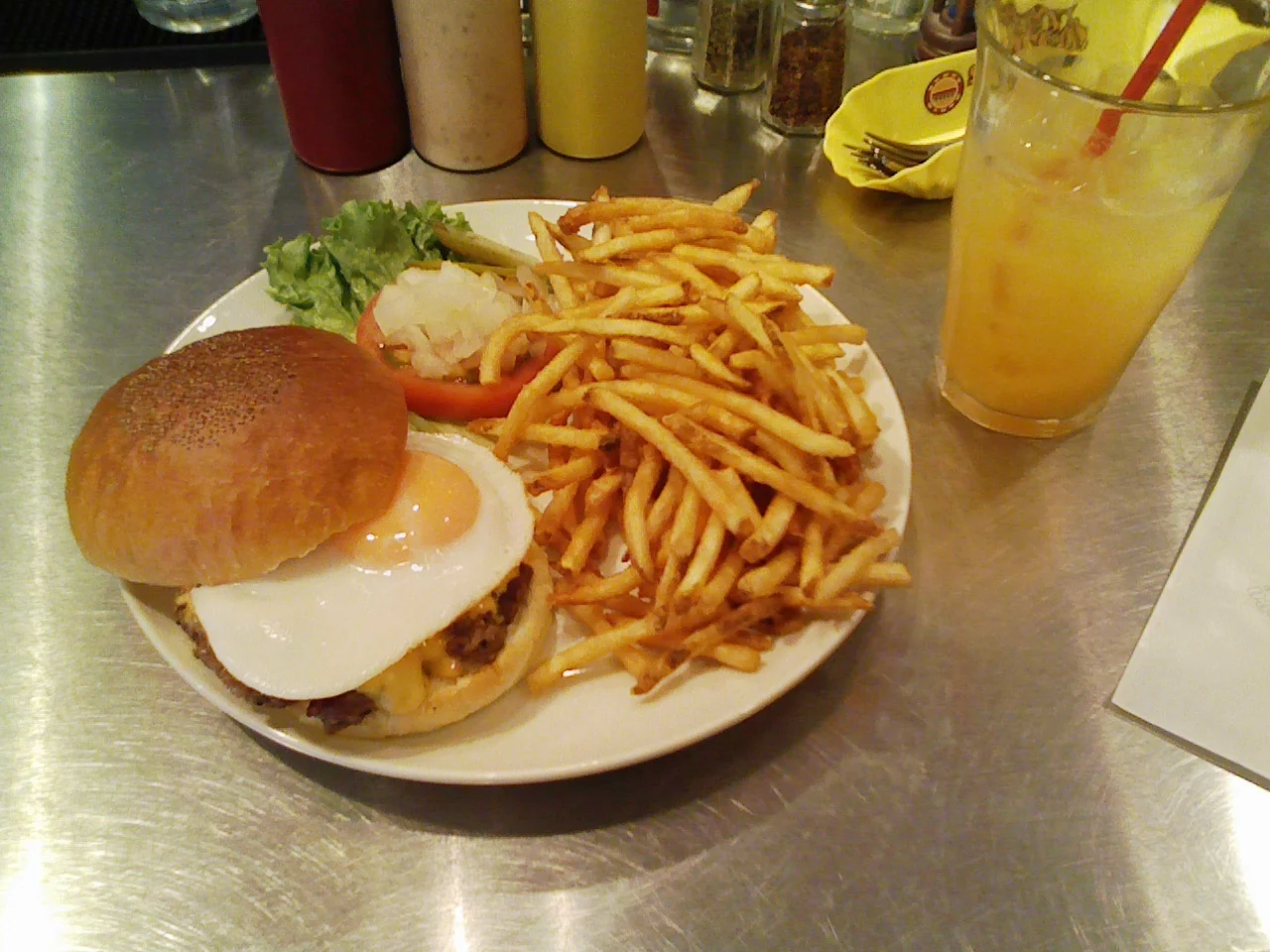 SUNNY DINNER