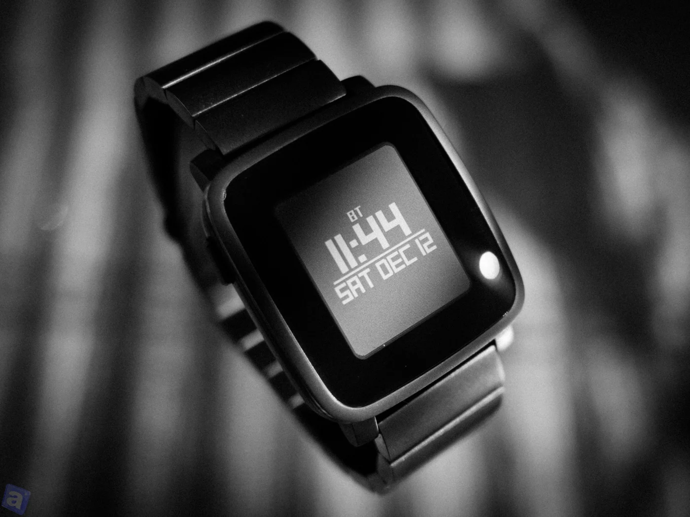 PebbleがBluetooth切れるとブルブル震える本当の理由
