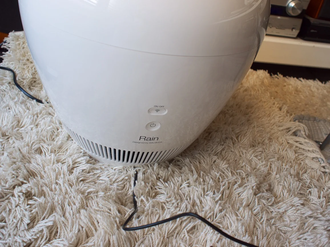 オシャレでハイテクなバルミューダの加湿器 Rainが来た(3) リモートコントロール