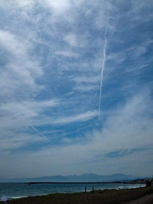 飛行機雲