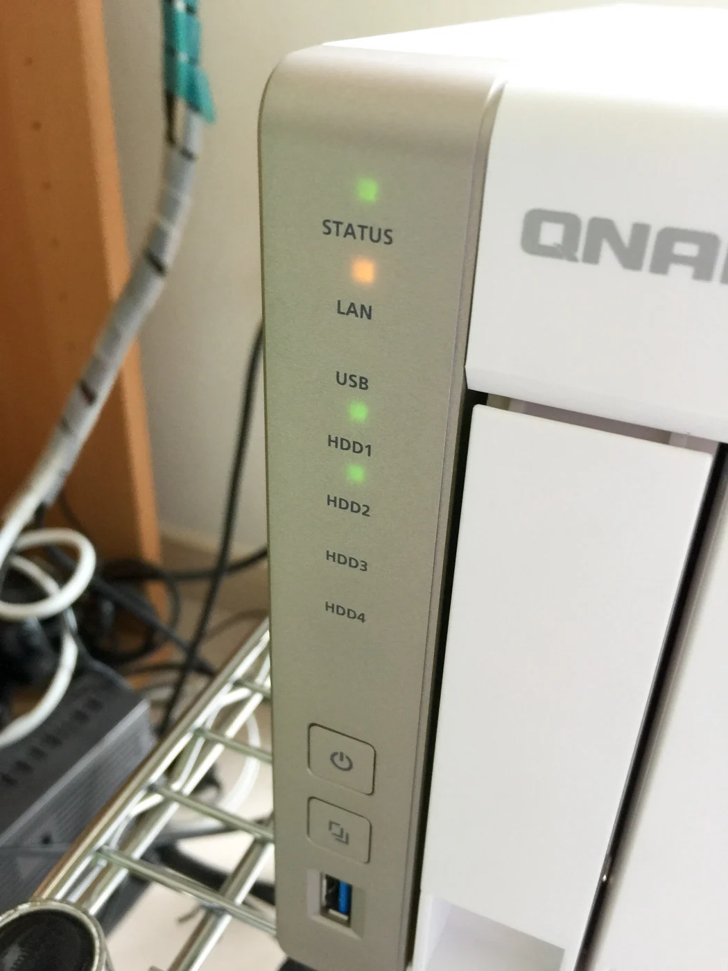 自宅のQNAPでRAID 5を組んでみた