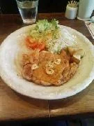 黒髪食堂も