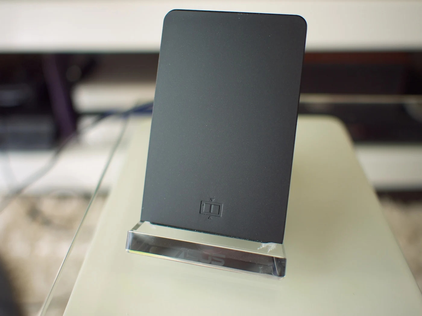 Nexus7のワイヤレス充電器が来た
