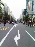 秋葉原で通り魔　10名以上刺され 心肺停止5名