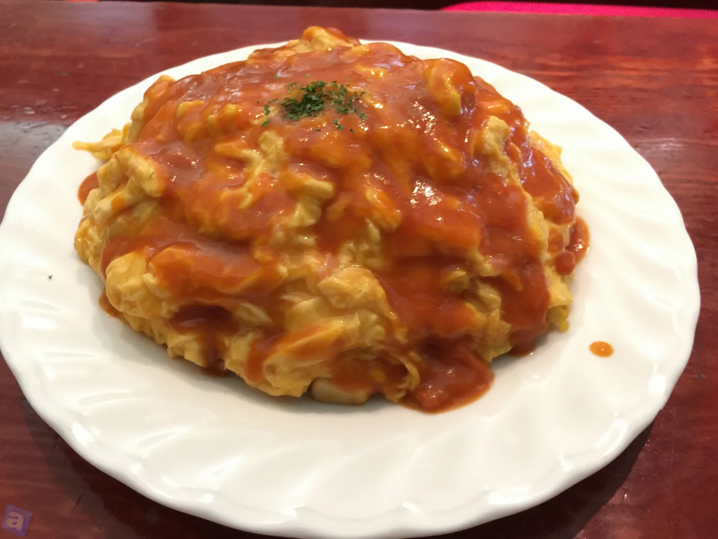 タベルナ　ラ　グロッタで全然控えてないオムライスを食べた